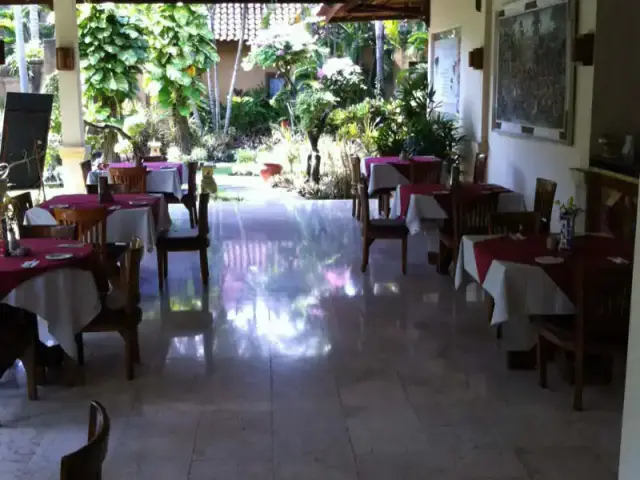 Gambar Makanan Flamboyan Restaurant  - Parigata Resorts & Villas Group 5