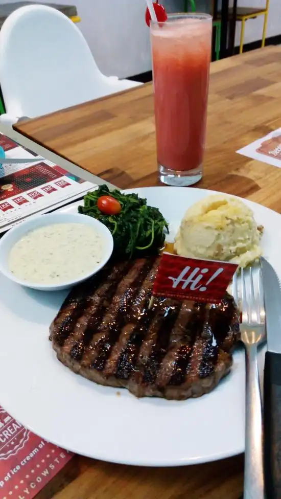 Gambar Makanan Steak Hotel by Holycow! TKP Bandung 4