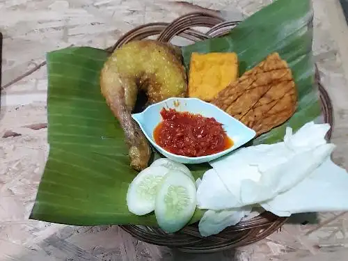 Ayam Penyet Mak Nyosss Petukangan, Kemajuan 5