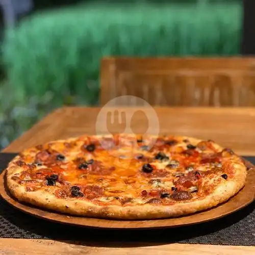 Gambar Makanan Scratch Pizza, Bali 7