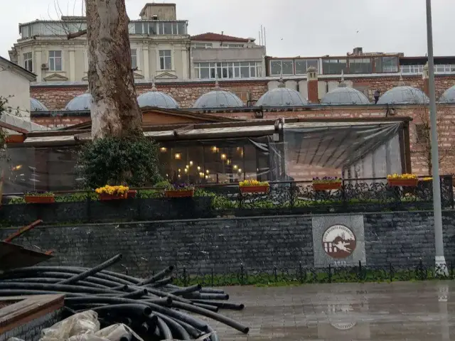 Fatih Belediyesi Eminönü Sosyal Tesisi'nin yemek ve ambiyans fotoğrafları 9