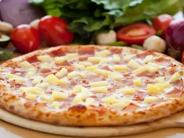 Santino's Pizza Food Photo 3