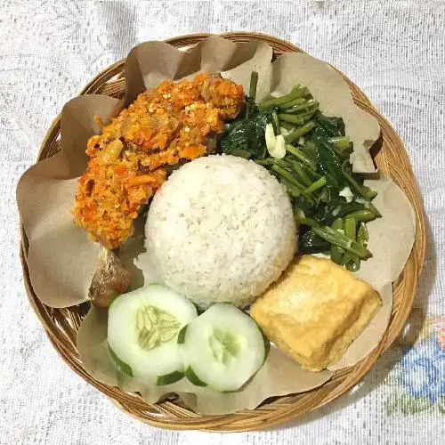 Gambar Makanan Yuyu Kitchen by Cyva, Malalayang 5