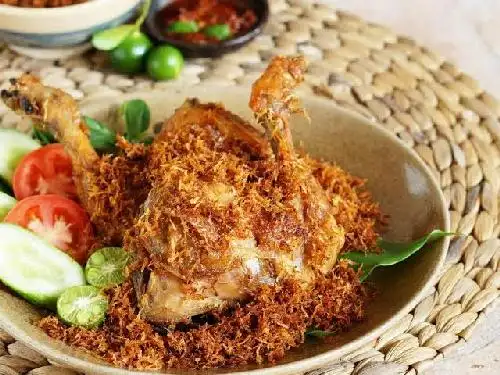 Ayam Serundeng Dan Penyet Bu Sri