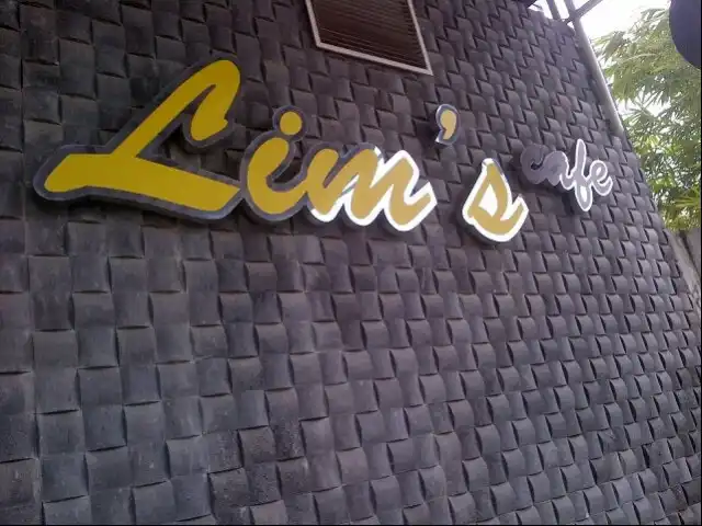 Gambar Makanan Lim's Cafe 3
