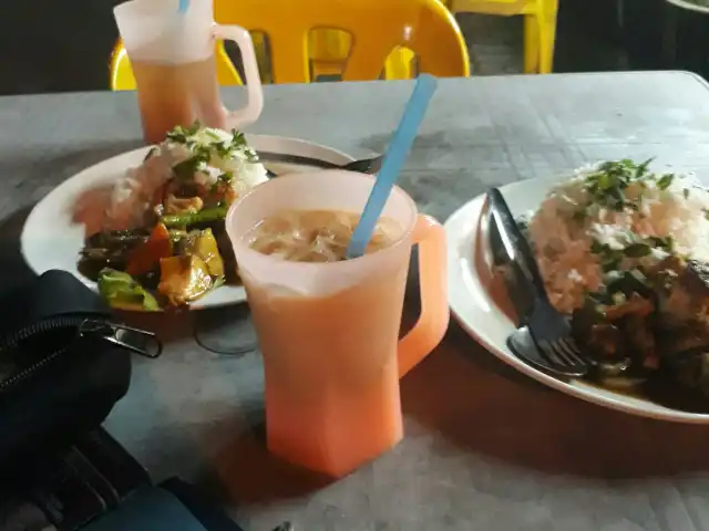 Kedai Banglo Kampung Melayu Food Photo 3