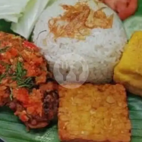 Gambar Makanan Warung Nasi Ayla 28, Cipedes Tengah 13