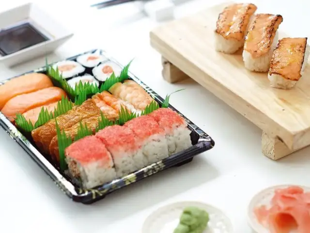 Gambar Makanan Furuto Sushi & Handroll 2