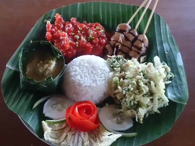 Gambar Makanan Bali panorama 14
