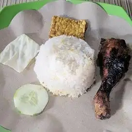 Gambar Makanan Ayam Goreng Surasama, Suryanata 15