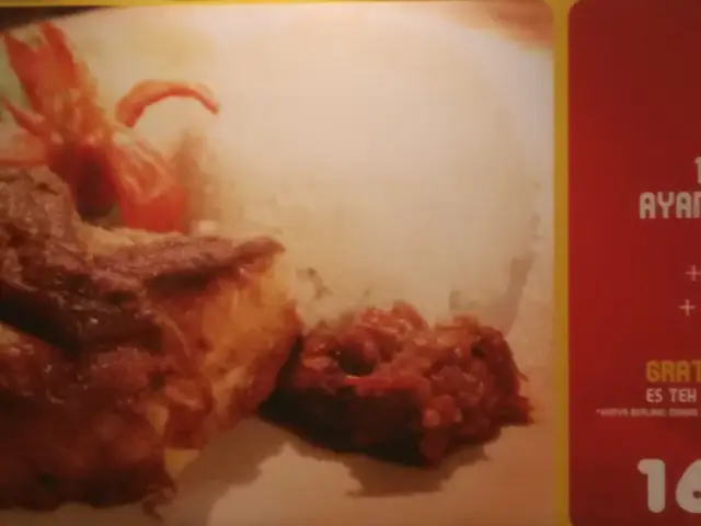 Gambar Makanan Ayam Guling Jakarta 2