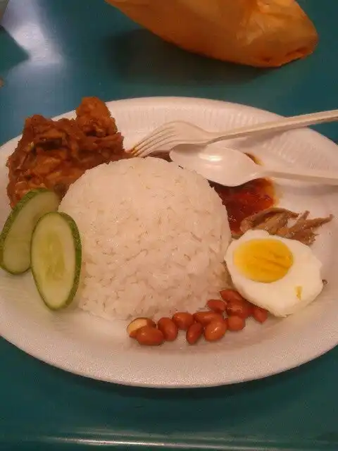 Food Court Giant Seksyen 13 Food Photo 14