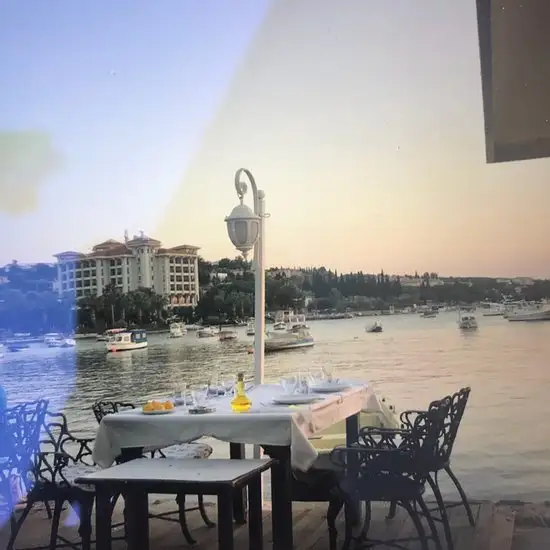 Ali'nin Yeri Ildırı Balık Restaurant