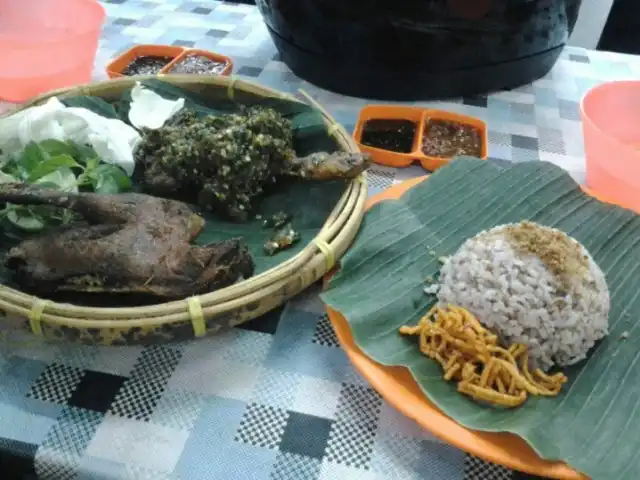 Gambar Makanan Nasi Uduk Jakarta 5
