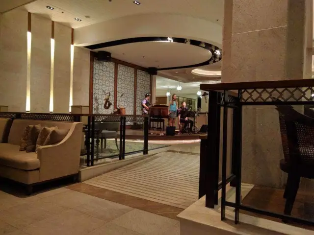 Lobby Lounge - Shangri-la's Mactan Resort & Spa Food Photo 11