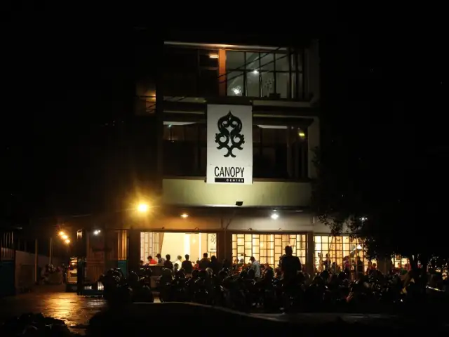 Gambar Makanan CANOPY CENTER Coffee House 15