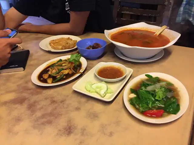 Marina Seafood & Tomyam Food Photo 2