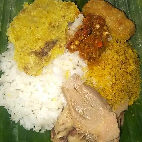 Gambar Makanan NASI BHUK UMIK MOH, Jl.ZAENAL ZAKSE GG. 4 JODIPAN 2