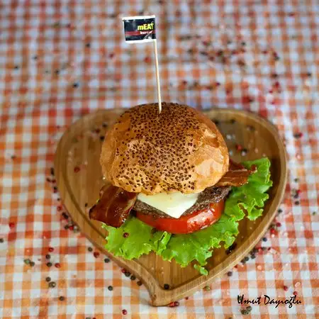 Meat Burger & Steakhouse'nin yemek ve ambiyans fotoğrafları 7