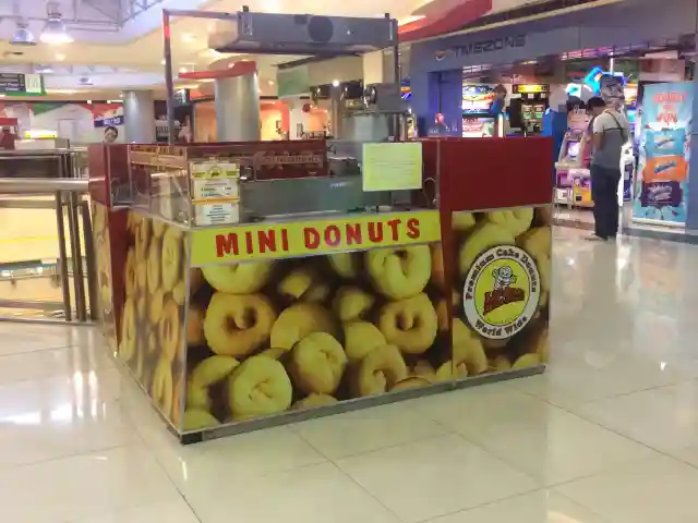 Lil' Orbits Mini Donuts Food Photo 4