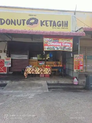 Azalie semeling satay padang serai