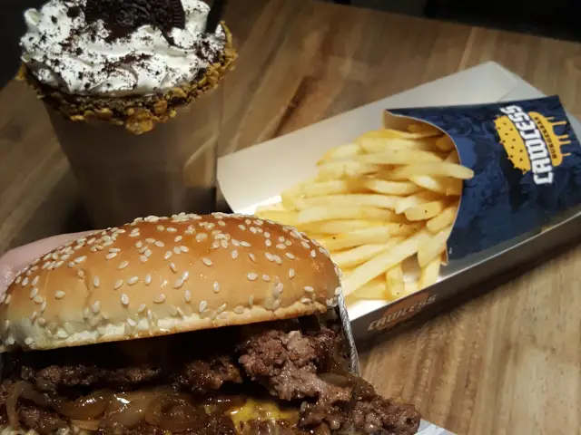 Gambar Makanan Lawless Burgerbar 11