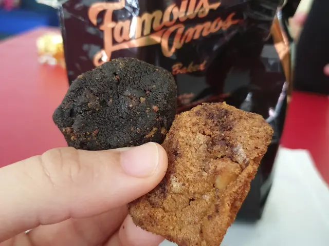 Famous Amos