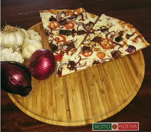 Rotto Pizzera'nin yemek ve ambiyans fotoğrafları 32