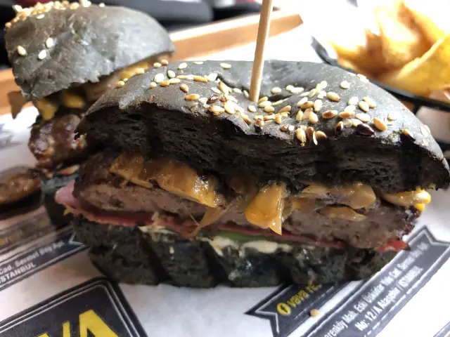 Vava Burger'nin yemek ve ambiyans fotoğrafları 26