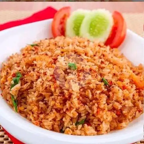 Gambar Makanan Nasi Goreng Famili, Sawahan 3