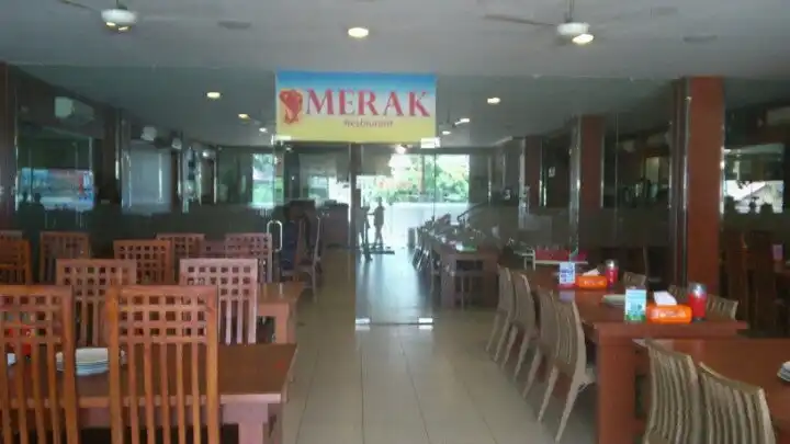 Gambar Makanan Merak Restaurant 13