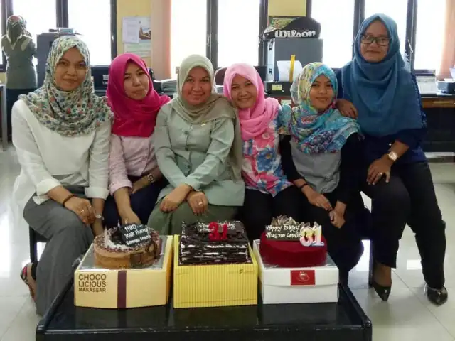 Gambar Makanan Chocolicious Premium Cookies and Cake 12