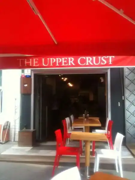 The Upper Crust Pizzeria'nin yemek ve ambiyans fotoğrafları 13