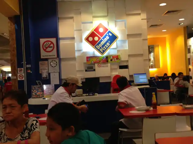 Domino's Pizza Food Photo 11