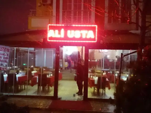 Ali Usta'nin yemek ve ambiyans fotoğrafları 14
