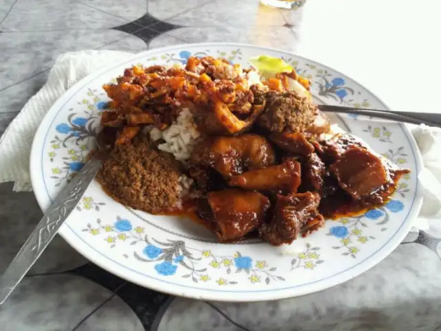 Nasi Lemak Sambal Sotong Istimewa Food Photo 5