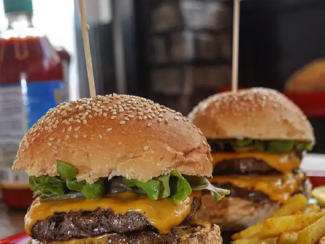Hızlı Burger'nin yemek ve ambiyans fotoğrafları 3