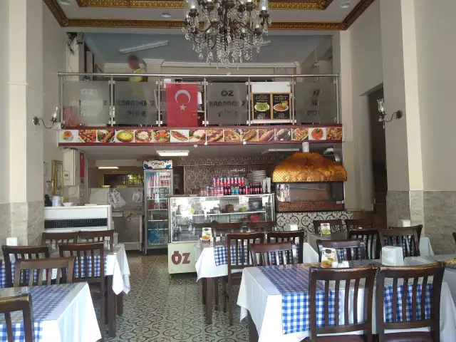 Öz Karadeniz Pide & Kebap & Lahmacun Salonu'nin yemek ve ambiyans fotoğrafları 3
