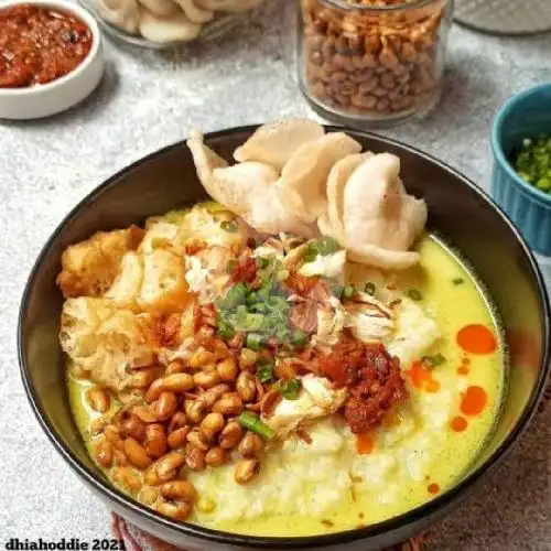 Gambar Makanan Empek-empek Dan Mie Ayam Mbk Yuni Bhayangkara 8