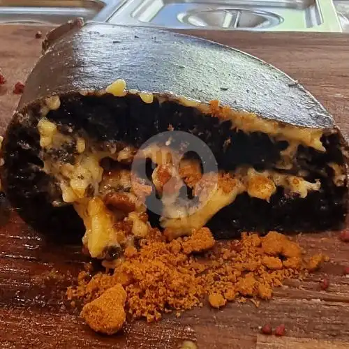 Gambar Makanan Martabak Yurich, Putri Merak 12