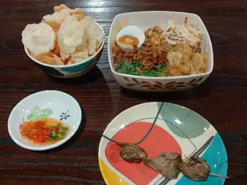 Bubur Ayam Cirebon Bang Yon, Penjaringan