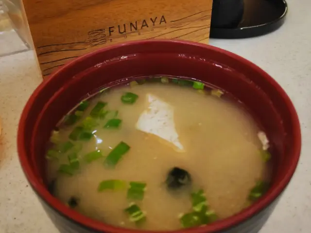 Gambar Makanan Funaya Sushi 7