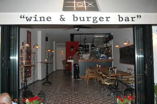 OX Wine & Burger Bar'nin yemek ve ambiyans fotoğrafları 2