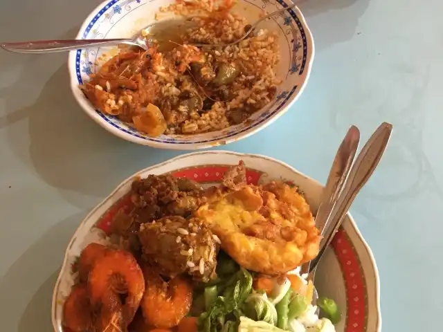 Gambar Makanan Warung Makan "Bu Marni" 2