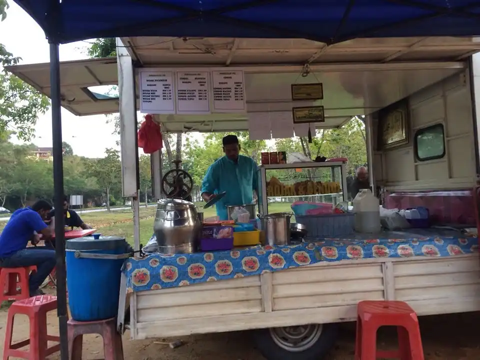 Rojak & Cendol Sebelah TNB