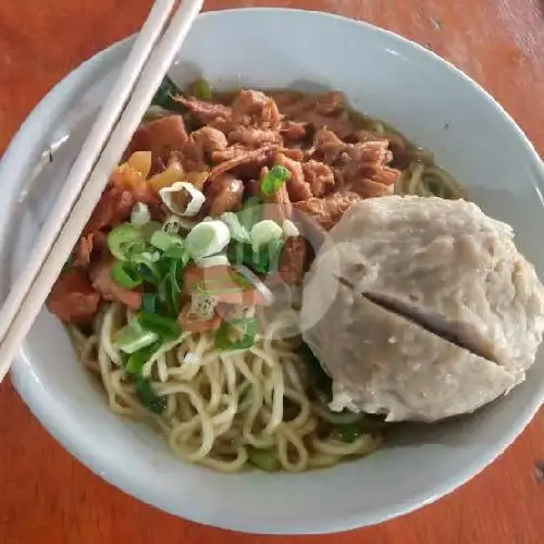 Gambar Makanan Mie Ayam & Bakso "Pak Pon" Solo Cabang Mako Brimob, Batam Kota 15