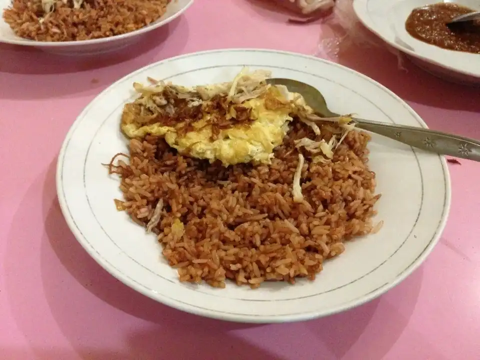 Nasi Goreng Tempekong / Pak Ratif