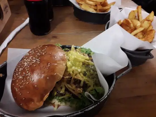 Burgerillas Burger&Steakhouse'nin yemek ve ambiyans fotoğrafları 74
