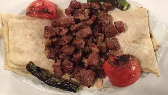 Adana Yüzevler Kebap'nin yemek ve ambiyans fotoğrafları 16