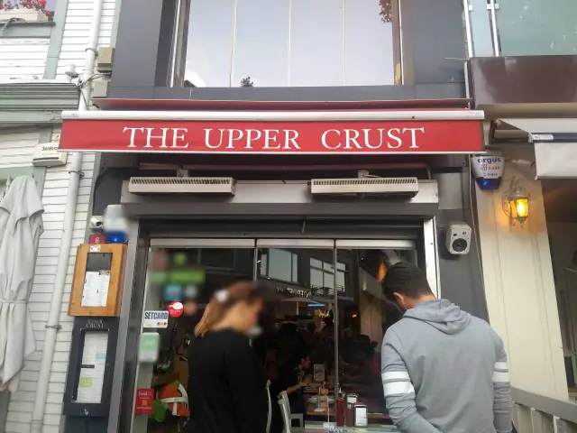 The Upper Crust Pizzeria'nin yemek ve ambiyans fotoğrafları 11